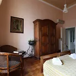 Domus Lilia Hébergement de vacances *